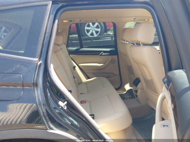 2016 BMW X3 5UXWX9C50G0D71916 Photo 7