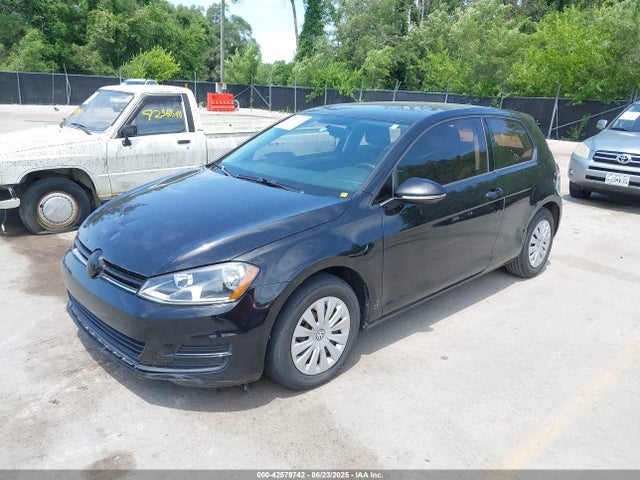 3VW817AU2FM018190 Volkswagen 2015