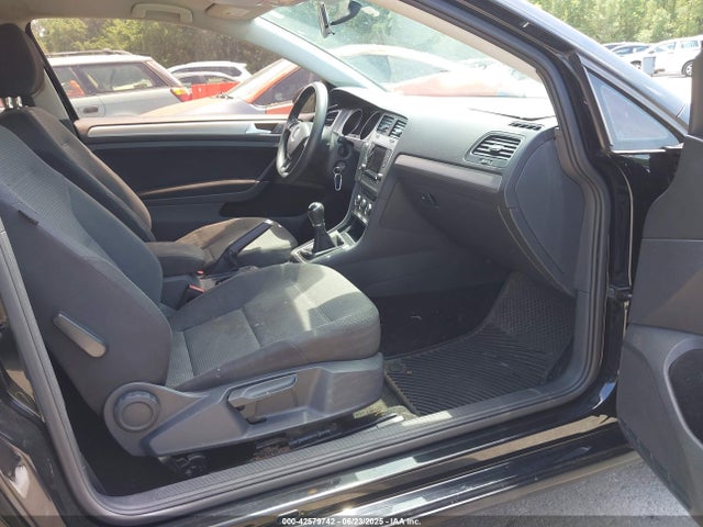 3VW817AU2FM018190 Volkswagen 2015