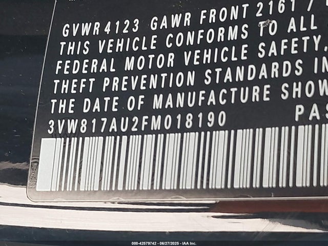 3VW817AU2FM018190 Volkswagen 2015