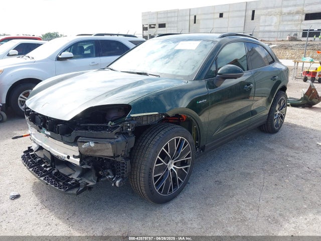 Porsche Macan 2024 WP1AA2XA9RL002087 Image 2