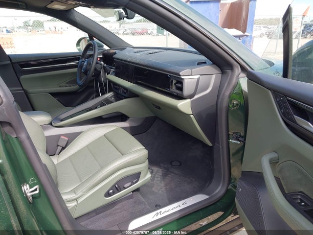 Porsche Macan 2024 WP1AA2XA9RL002087 Image 5