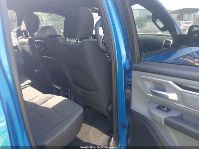 2023 RAM 1500 1C6RRFBG9PN596157 Photo 7