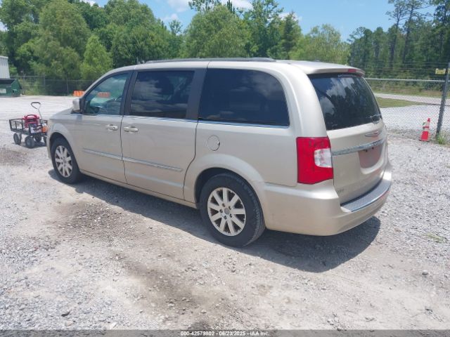 2013 CHRYSLER TOWN & COUNTRY 2C4RC1BGXDR706855 Photo 2