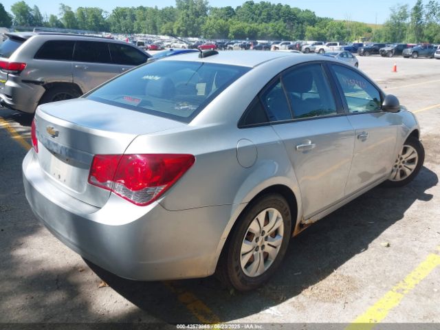 2016 CHEVROLET CRUZE LIMITED 1G1PC5SH2G7142768 Photo 3