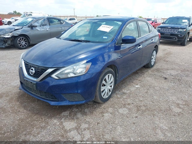 Nissan Sentra 2017 3N1AB7AP9HY380009 Image 2