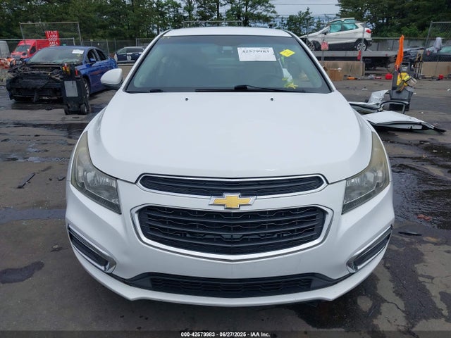 42579983 :رقم المزاد ، 1G1PE5SB2F7232443 vin ، 2015 Chevrolet Cruze 2lt Auto مزاد بيع