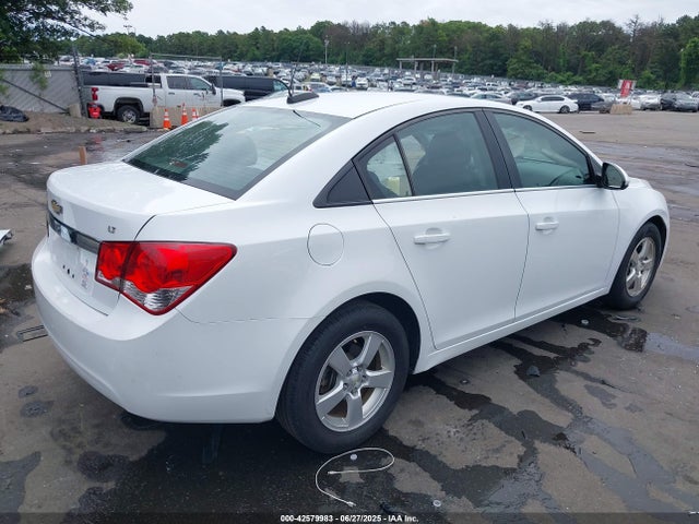 42579983 :رقم المزاد ، 1G1PE5SB2F7232443 vin ، 2015 Chevrolet Cruze 2lt Auto مزاد بيع