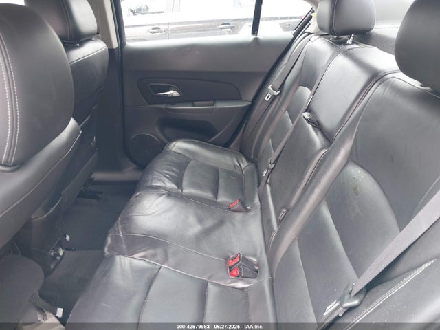 42579983 :رقم المزاد ، 1G1PE5SB2F7232443 vin ، 2015 Chevrolet Cruze 2lt Auto مزاد بيع