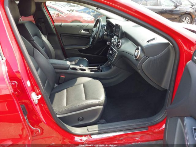 2015 MERCEDES-BENZ GLA 250 WDCTG4GB9FJ178364 Photo 4