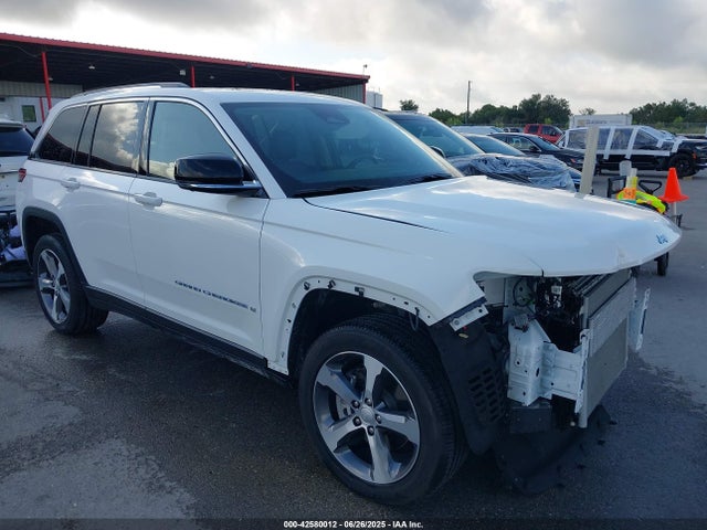 Jeep Grand Cherokee 2023 1C4RJYB68PC588775 Image 18