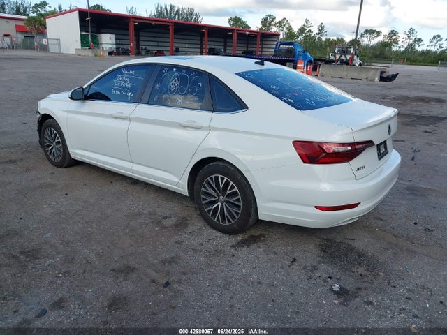 3VWC57BU8MM043105 Volkswagen tsi