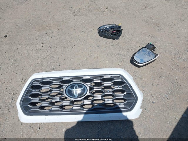 3TYRZ5CN0NT017651 Toyota 2gr-fks