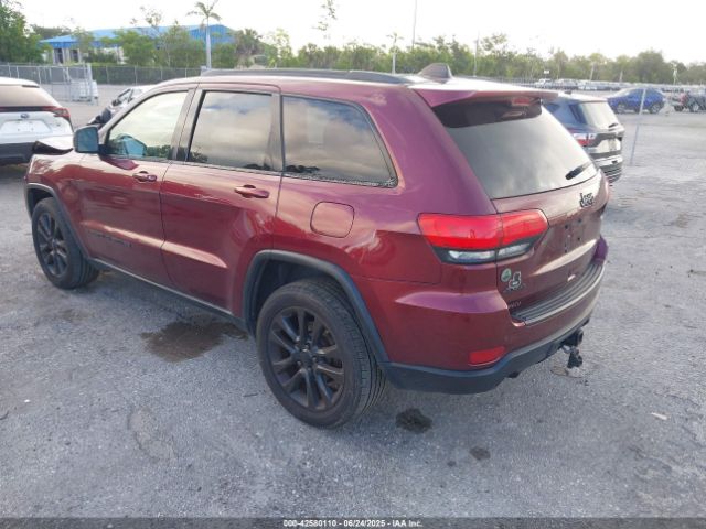 2017 JEEP GRAND CHEROKEE 1C4RJFBT9HC755513 Photo 2
