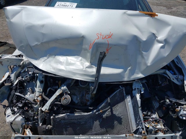 Scion 2ar-fe 2016 JTKJF5C73GJ022340 Image 10