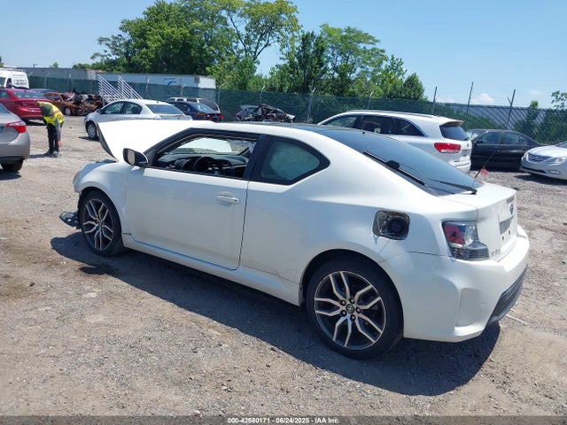 Scion 2ar-fe 2016 JTKJF5C73GJ022340 Image 3