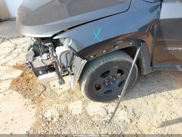 2018 JEEP COMPASS 3C4NJCAB0JT233112 Photo 5