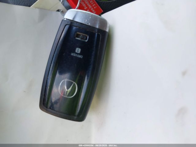 2018 ACURA RDX 5J8TB4H70JL001215 Photo 10