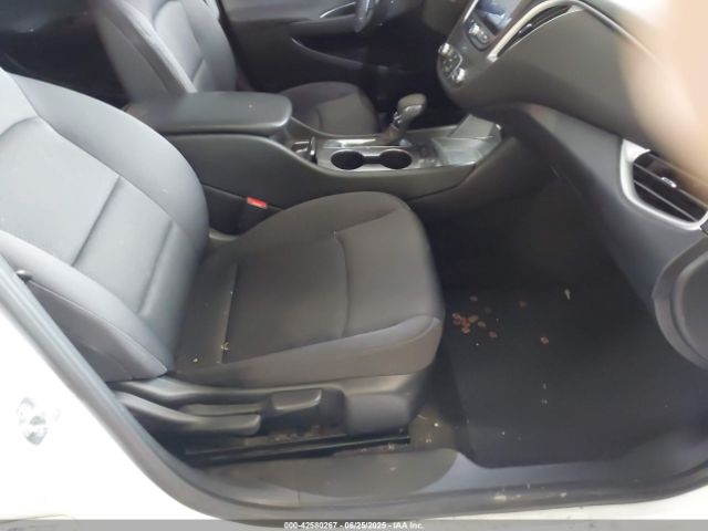 2021 CHEVROLET MALIBU 1G1ZG5ST8MF085057 Photo 4