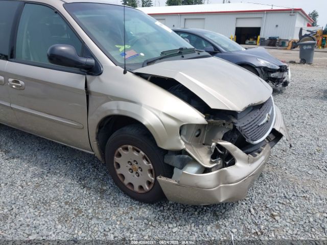 2002 CHRYSLER TOWN & COUNTRY 2C4GP44372R747075 Photo 5