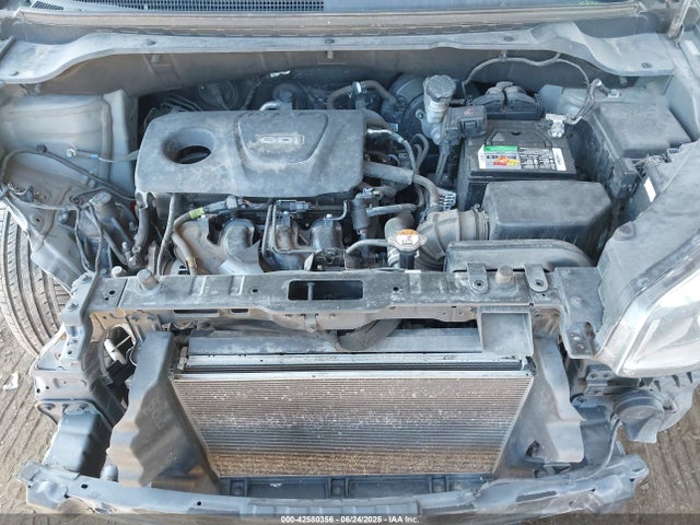 KIA g 2018 KNDJN2A25J7562440 Image 10
