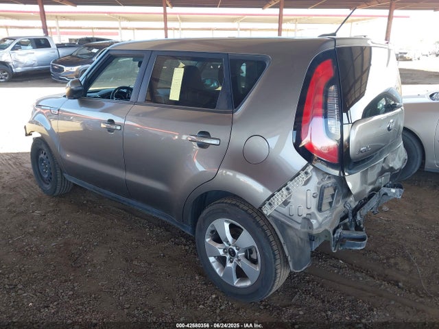 KIA g 2018 KNDJN2A25J7562440 Image 3