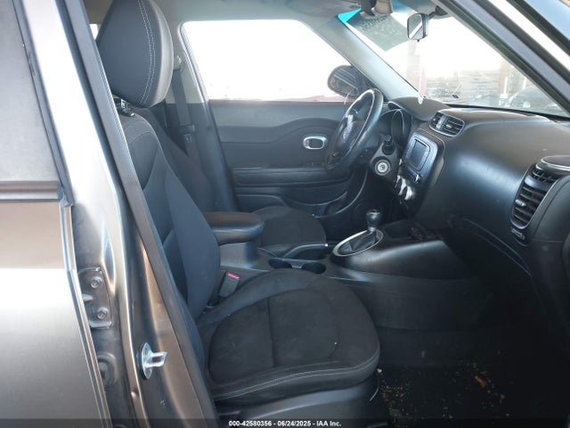 KIA g 2018 KNDJN2A25J7562440 Image 5