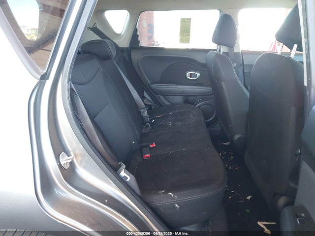 KIA g 2018 KNDJN2A25J7562440 Image 8