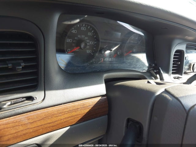 Продажа на аукционе авто 2008 Ford Crown Victoria Standard, vin: 2FAFP73V88X154724, номер лота: 42580420