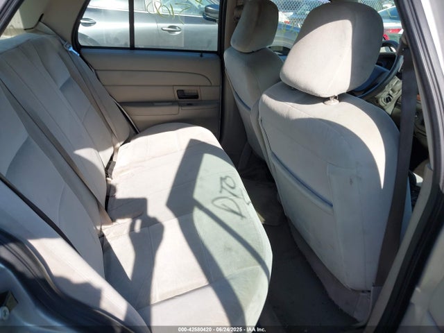 Продажа на аукционе авто 2008 Ford Crown Victoria Standard, vin: 2FAFP73V88X154724, номер лота: 42580420