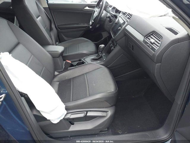 3VV3B7AX4JM050539 Volkswagen Tiguan