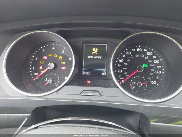 3VV3B7AX4JM050539 Volkswagen Tiguan