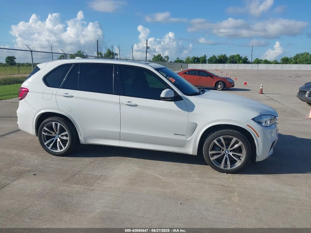 BMW 2018 2018 5UXKR2C55J0X10271 Image 14