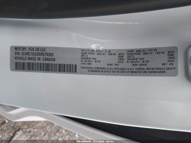 Chrysler 2025 2025 2C4RC1GGXSR576355 Image 9