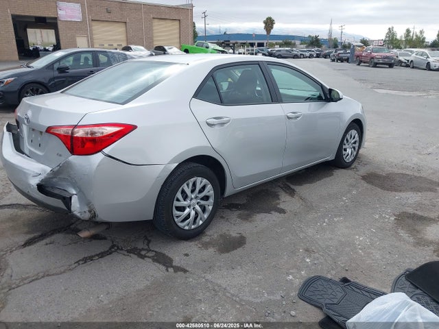 Toyota COROLLA LE 2019 5YFBURHE8KP903331 Image 4