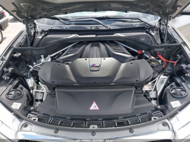 5YMKT6C36H0X20818 BMW 2017