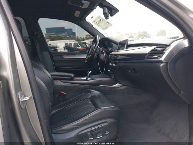 5YMKT6C36H0X20818 BMW 2017