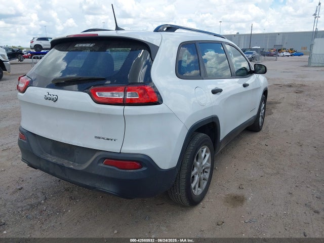 1C4PJLAB5GW106822 Jeep Cherokee