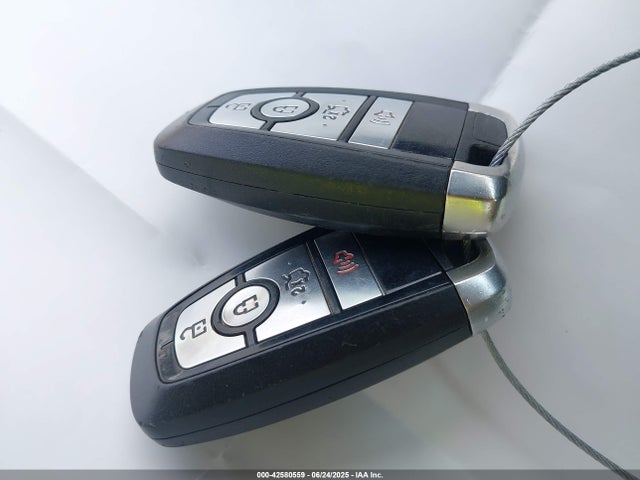 Ford Fusion 2019 3FA6P0HD0KR258816 Image 11