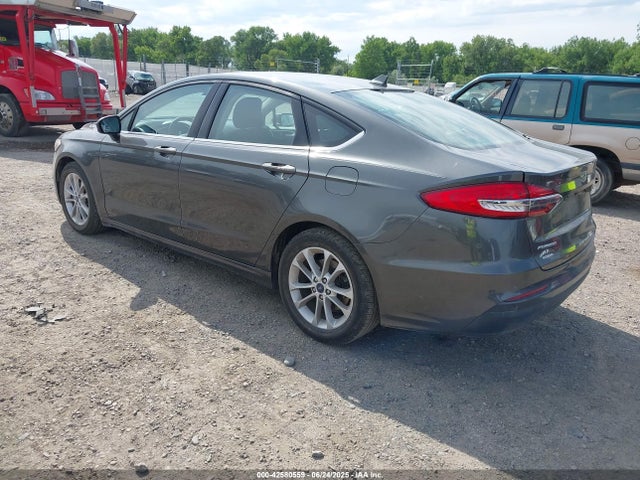 Ford Fusion 2019 3FA6P0HD0KR258816 Image 3
