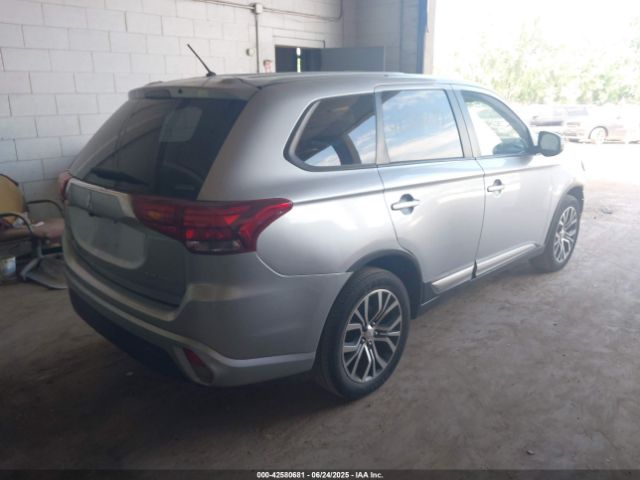 2016 MITSUBISHI OUTLANDER JA4AZ3A30GZ019040 Photo 3