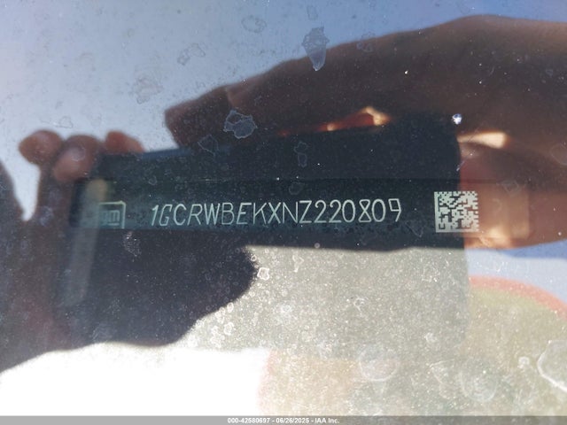 1GCRWBEKXNZ220809 Chevrolet l3b