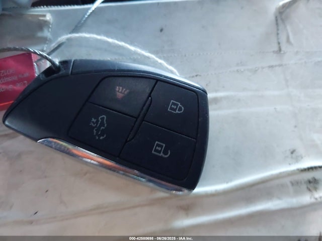3GTPUAEK5RG304775 GMC l3b