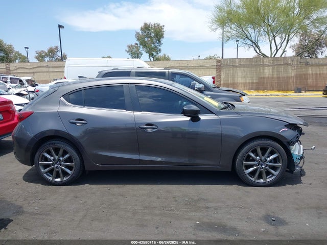 3MZBN1M37JM176835 Mazda py