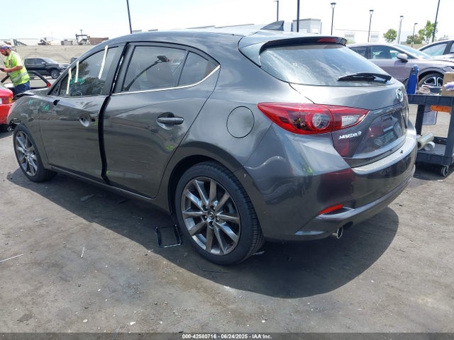 3MZBN1M37JM176835 Mazda py
