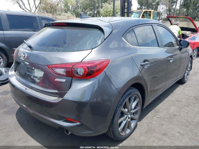 2018 MAZDA MAZDA3 3MZBN1M37JM176835 Photo 3
