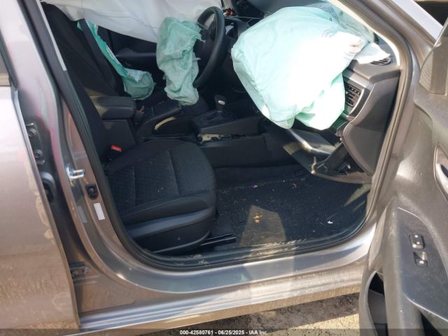 2023 KIA RIO 5-DOOR 3KPA25AD1PE530024 Photo 4