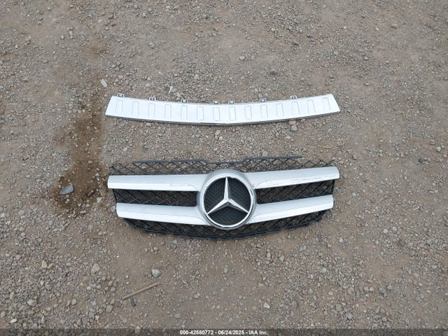 WDCGG5HB4EG251075 Mercedes-Benz 2014