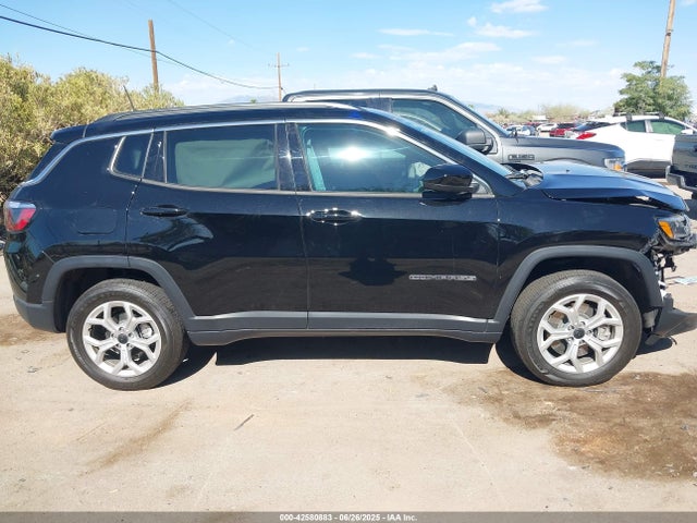 3C4NJDBN0ST571190 Jeep 2025