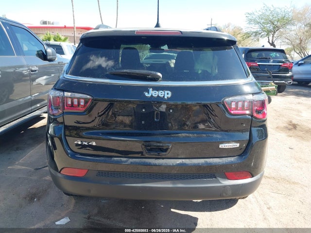 3C4NJDBN0ST571190 Jeep 2025